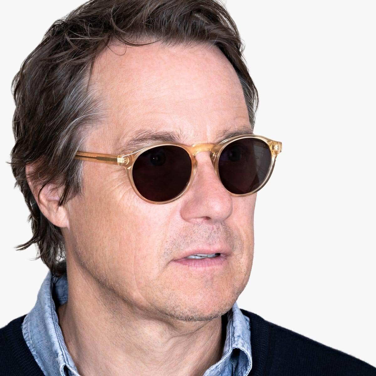 mens-trondheim-crystal-lemon_sunglasses_male-model-1.jpg?v=1771424808&width=1200